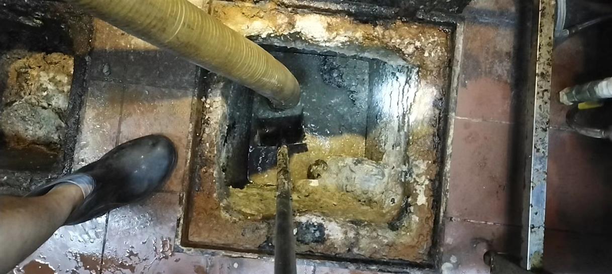 金城江化油池清理-污水池清掏